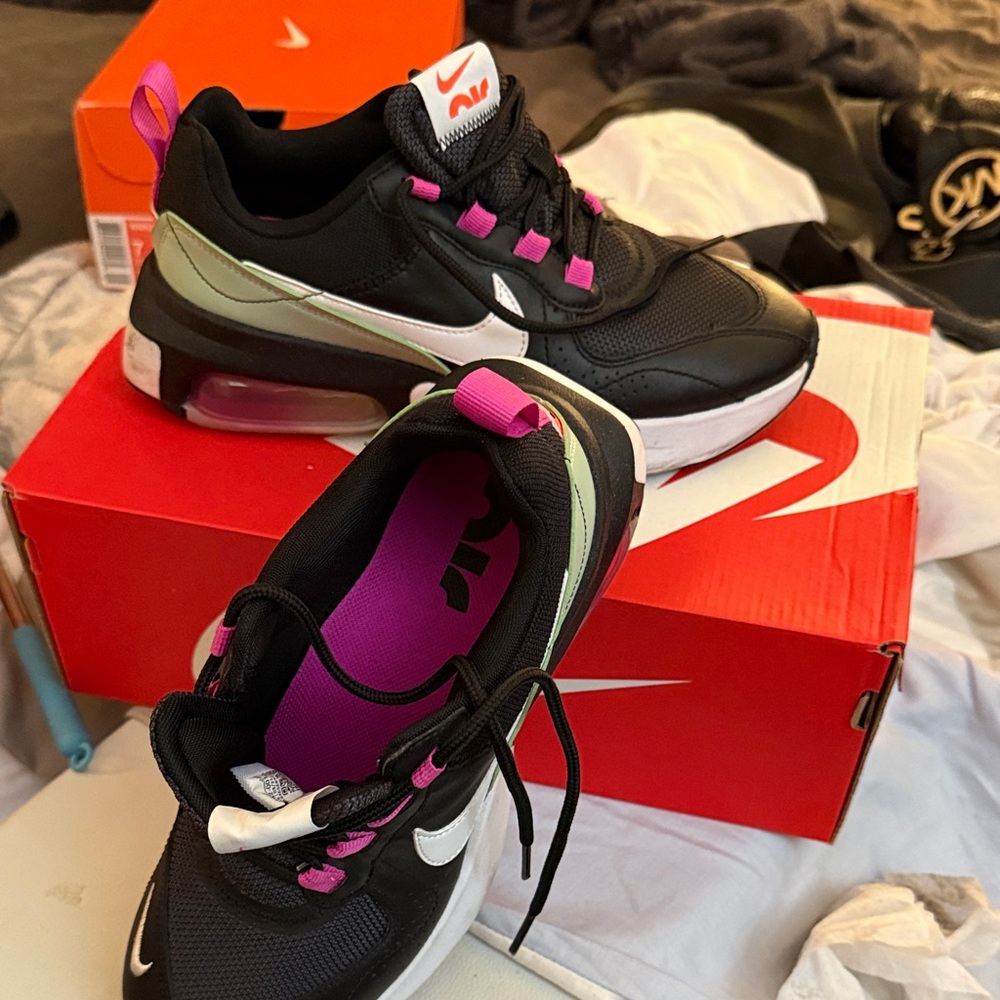 Nike Black and Pink Athletic Shoes